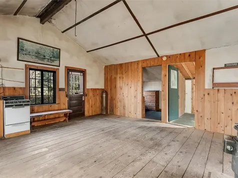 2350 Cobb Hill Road Lincoln VT 05443