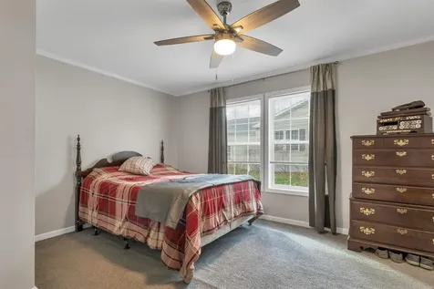 54 Mansfield Woods Way New Hampton NH 03256