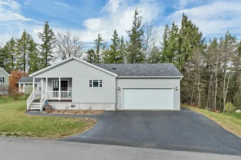 54 Mansfield Woods Way New Hampton NH 03256