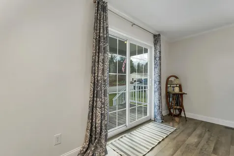 54 Mansfield Woods Way New Hampton NH 03256