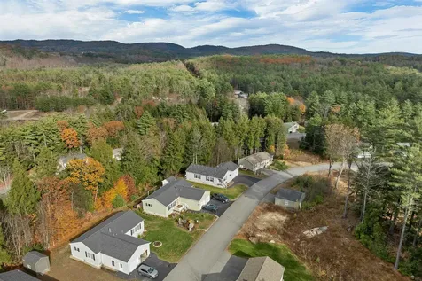 54 Mansfield Woods Way New Hampton NH 03256