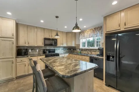 54 Mansfield Woods Way New Hampton NH 03256