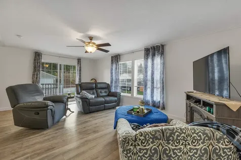 54 Mansfield Woods Way New Hampton NH 03256