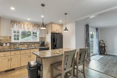 54 Mansfield Woods Way New Hampton NH 03256