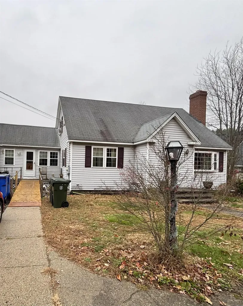 19 Auburn Road Londonderry NH 03053