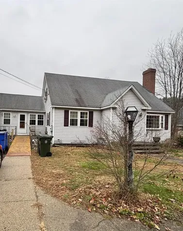 19 Auburn Road Londonderry NH 03053