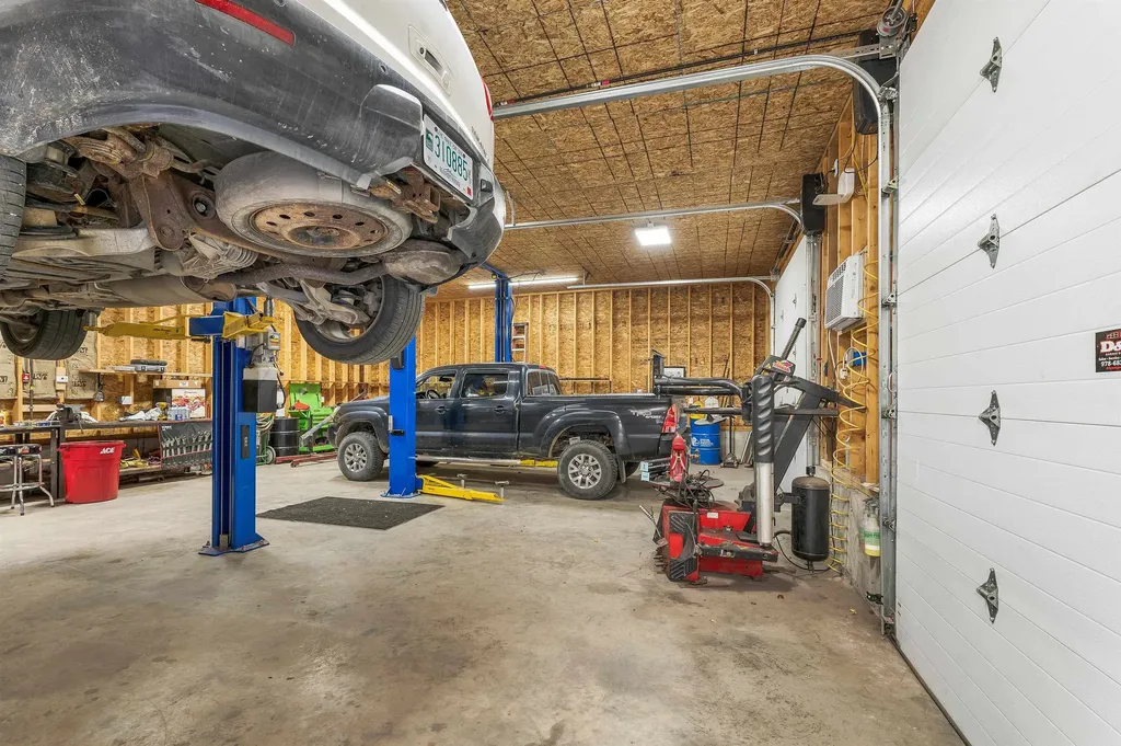 251 Hill Road Franklin NH 03235