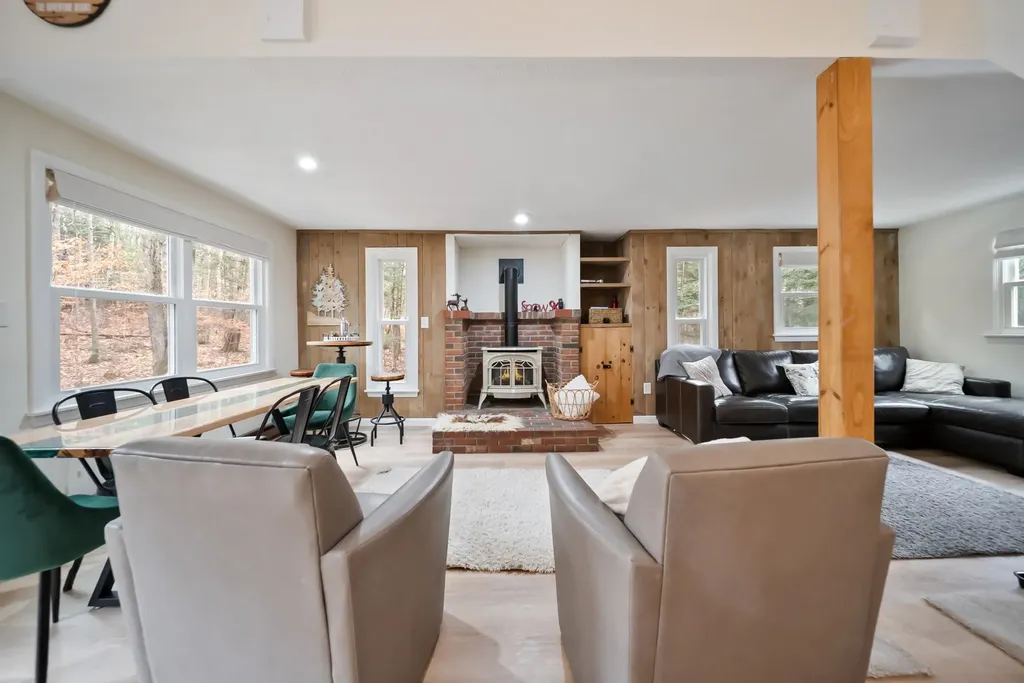 36 Briarcliff Circle Campton NH 03223