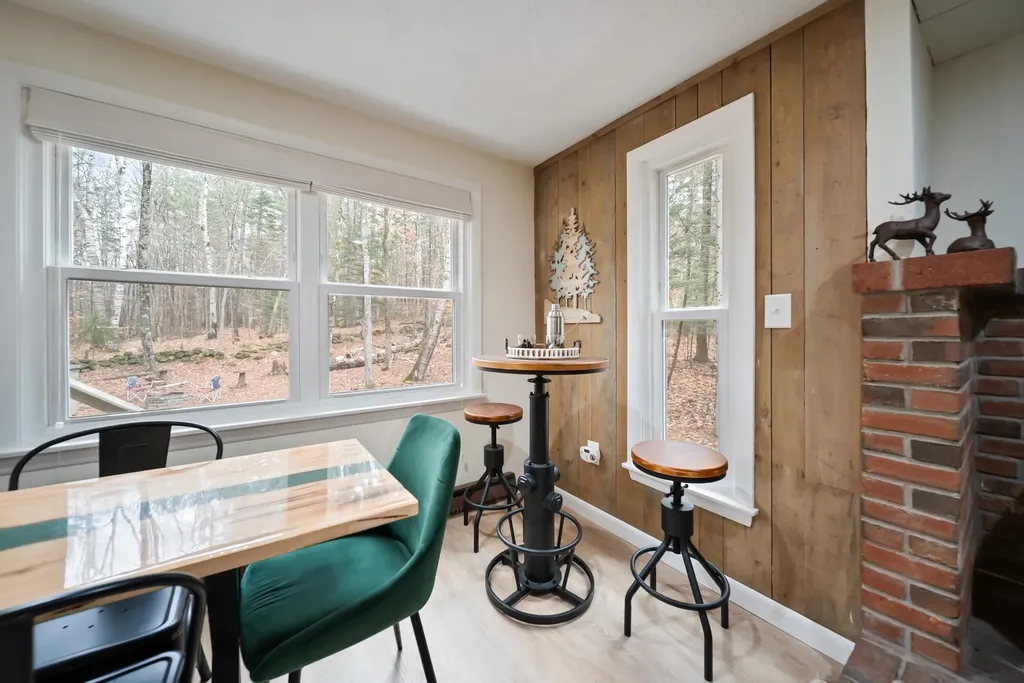 36 Briarcliff Circle Campton NH 03223