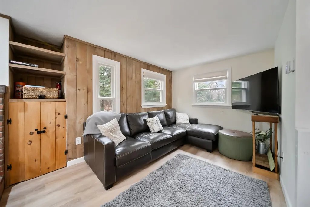 36 Briarcliff Circle Campton NH 03223