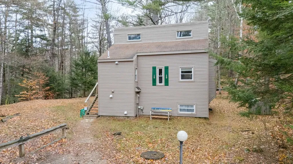 36 Briarcliff Circle Campton NH 03223