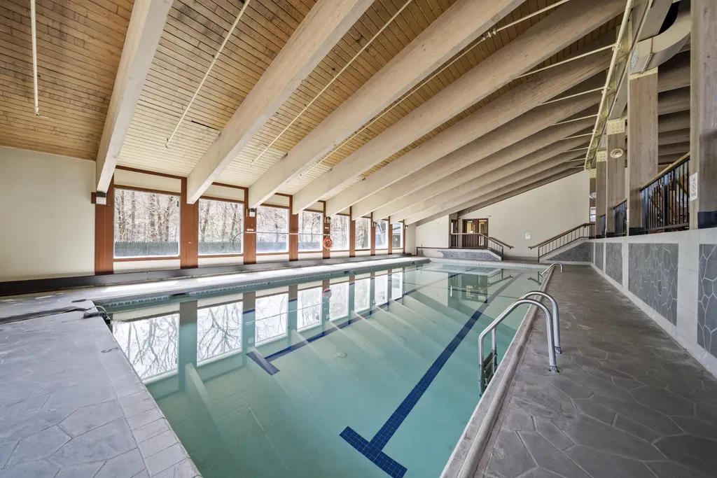 36 Briarcliff Circle Campton NH 03223