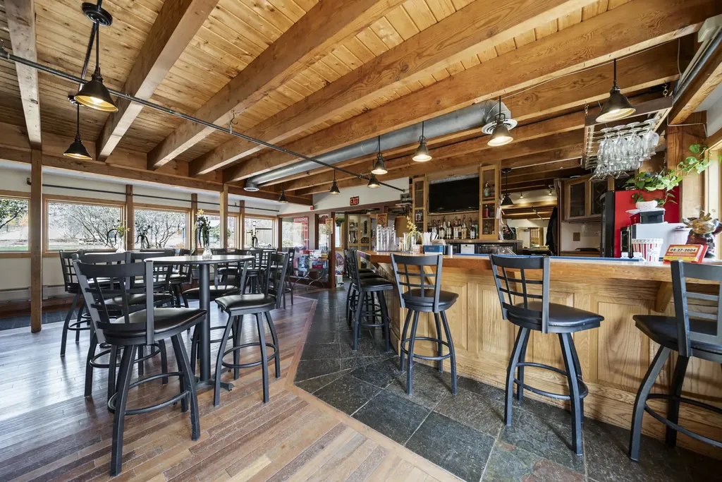 36 Briarcliff Circle Campton NH 03223