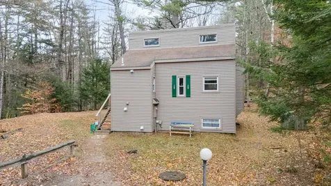 36 Briarcliff Circle Campton NH 03223