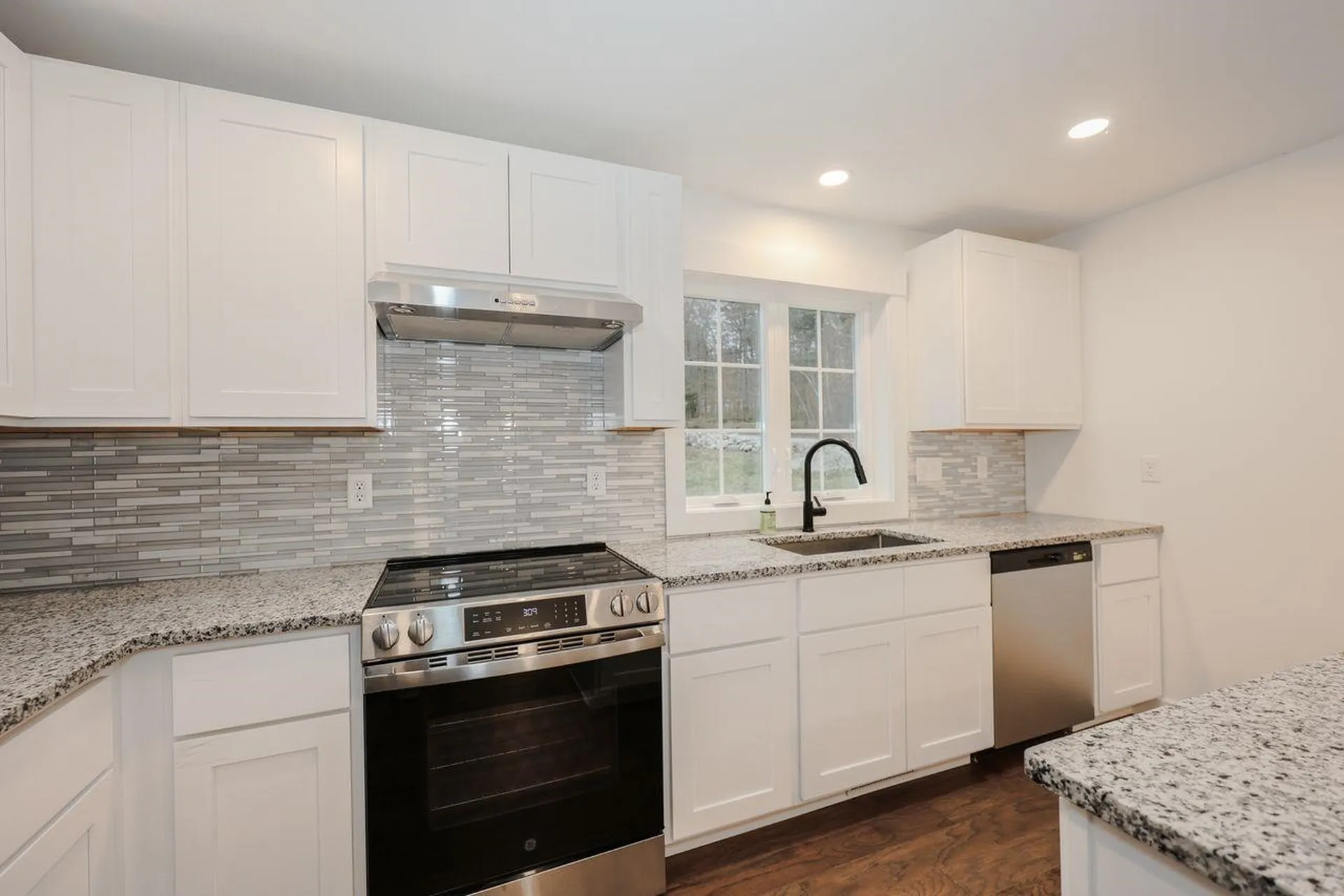 243 Middle Road Deerfield NH 03037