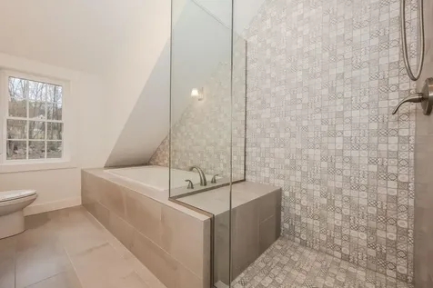 243 Middle Road Deerfield NH 03037