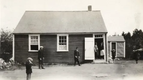 243 Middle Road Deerfield NH 03037