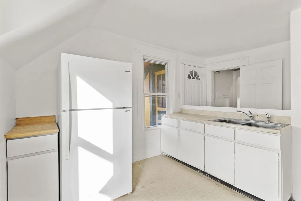 278 Auburn Street Manchester NH 03103