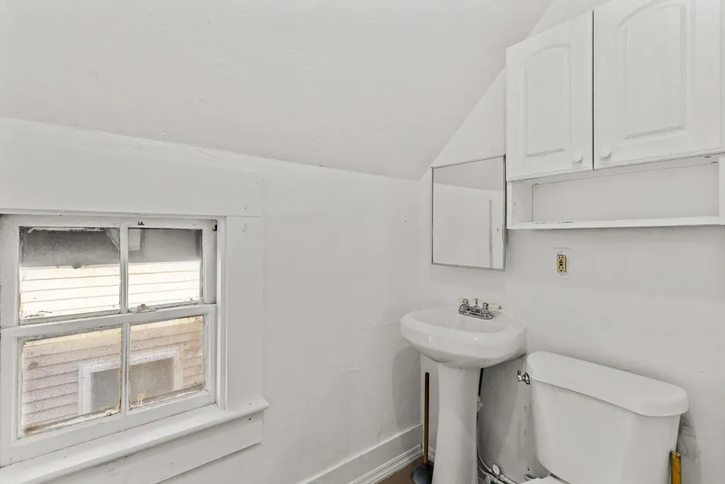 278 Auburn Street Manchester NH 03103