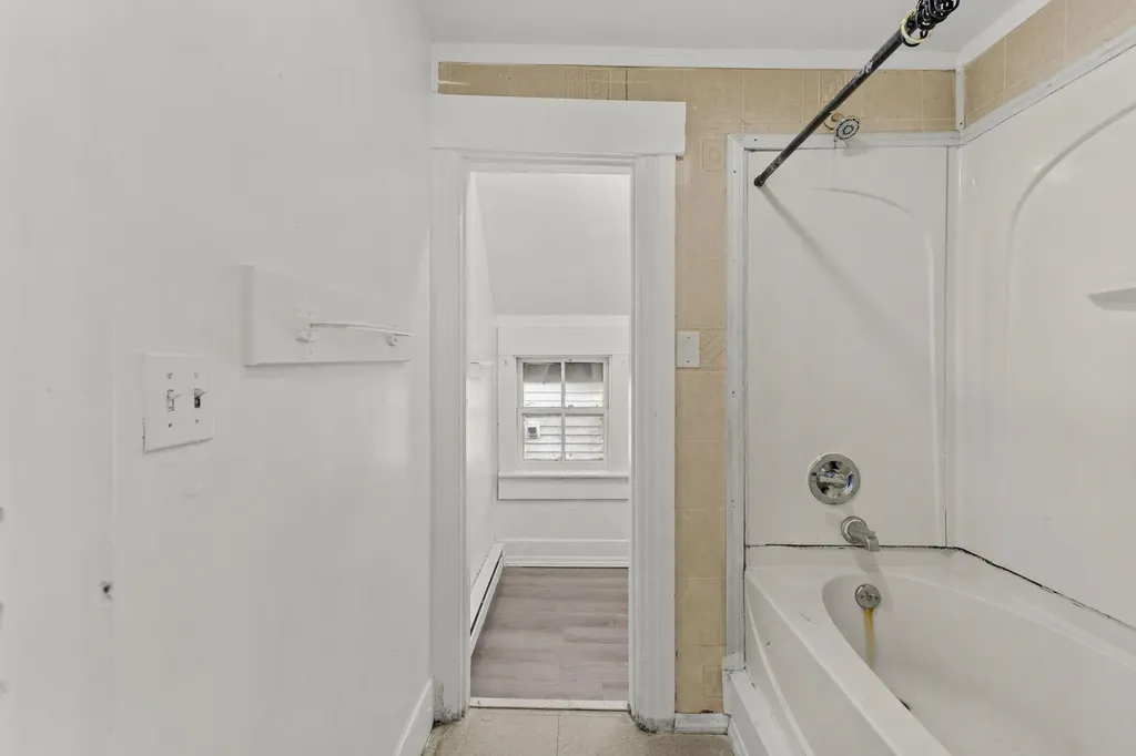 278 Auburn Street Manchester NH 03103