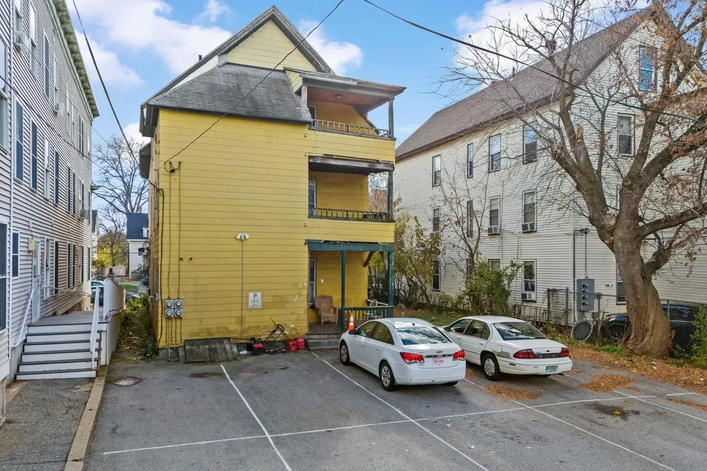 278 Auburn Street Manchester NH 03103