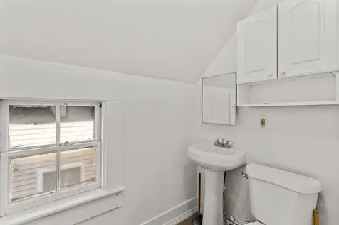 278 Auburn Street Manchester NH 03103