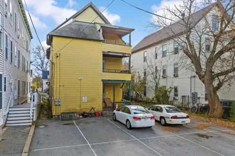 278 Auburn Street Manchester NH 03103