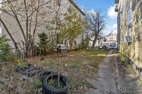 278 Auburn Street Manchester NH 03103