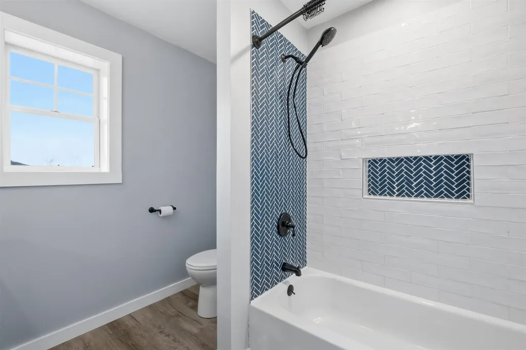 212 Chelsea Road Corinth VT 05039