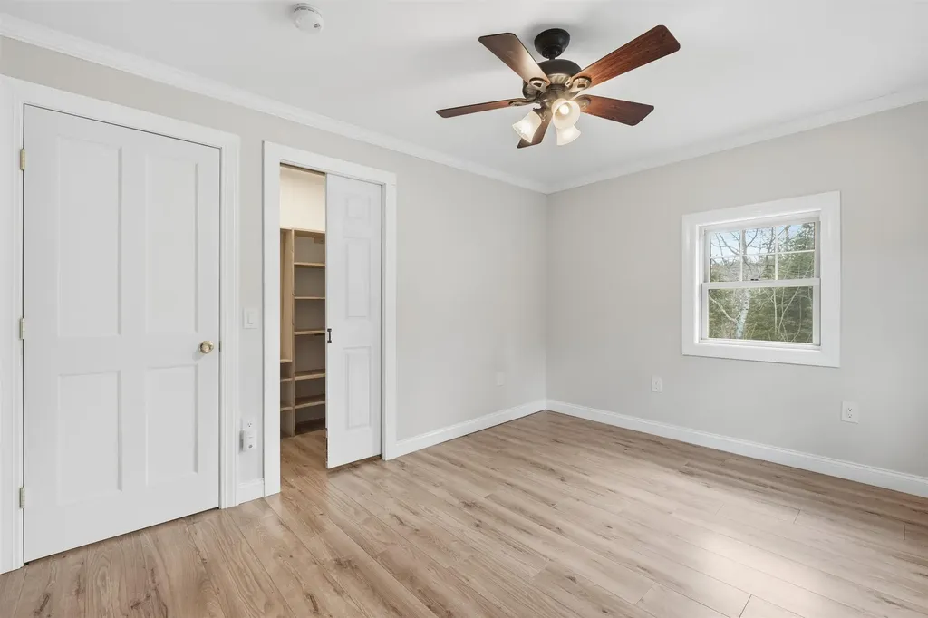 212 Chelsea Road Corinth VT 05039