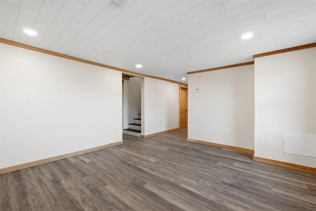 212 Chelsea Road Corinth VT 05039