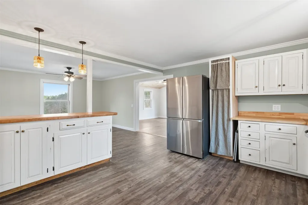 212 Chelsea Road Corinth VT 05039