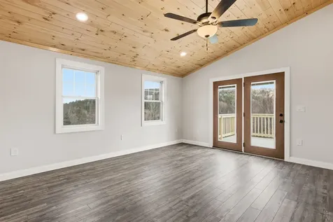 212 Chelsea Road Corinth VT 05039