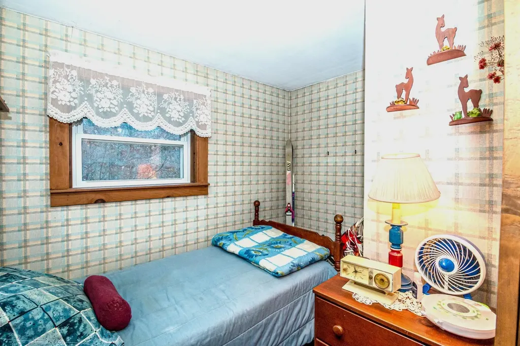 13 Benson Road Ossipee NH 03814