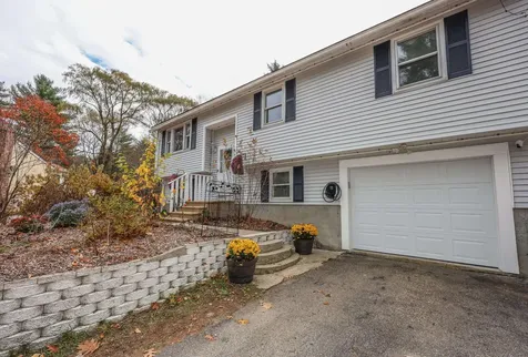 6 Foxglove Terrace Concord NH 03303