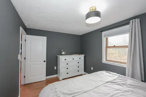 6 Foxglove Terrace Concord NH 03303