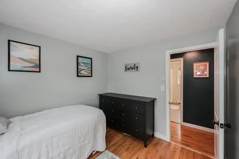 6 Foxglove Terrace Concord NH 03303