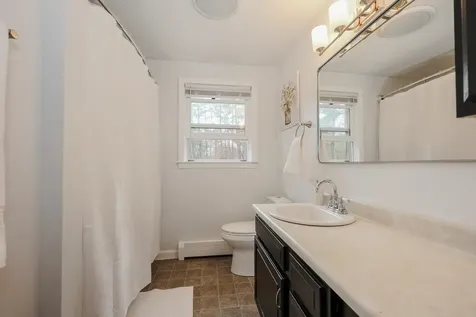 6 Foxglove Terrace Concord NH 03303