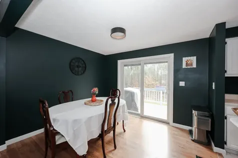 6 Foxglove Terrace Concord NH 03303