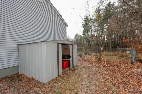 6 Foxglove Terrace Concord NH 03303