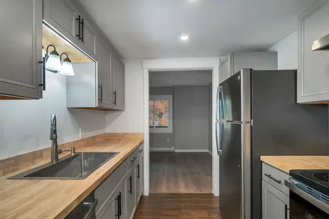 663 Cherry Valley Road Gilford NH 03249