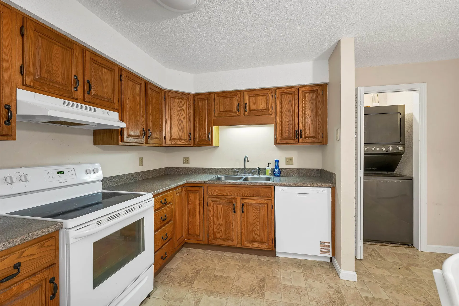 50 Brookside Drive Exeter NH 03833