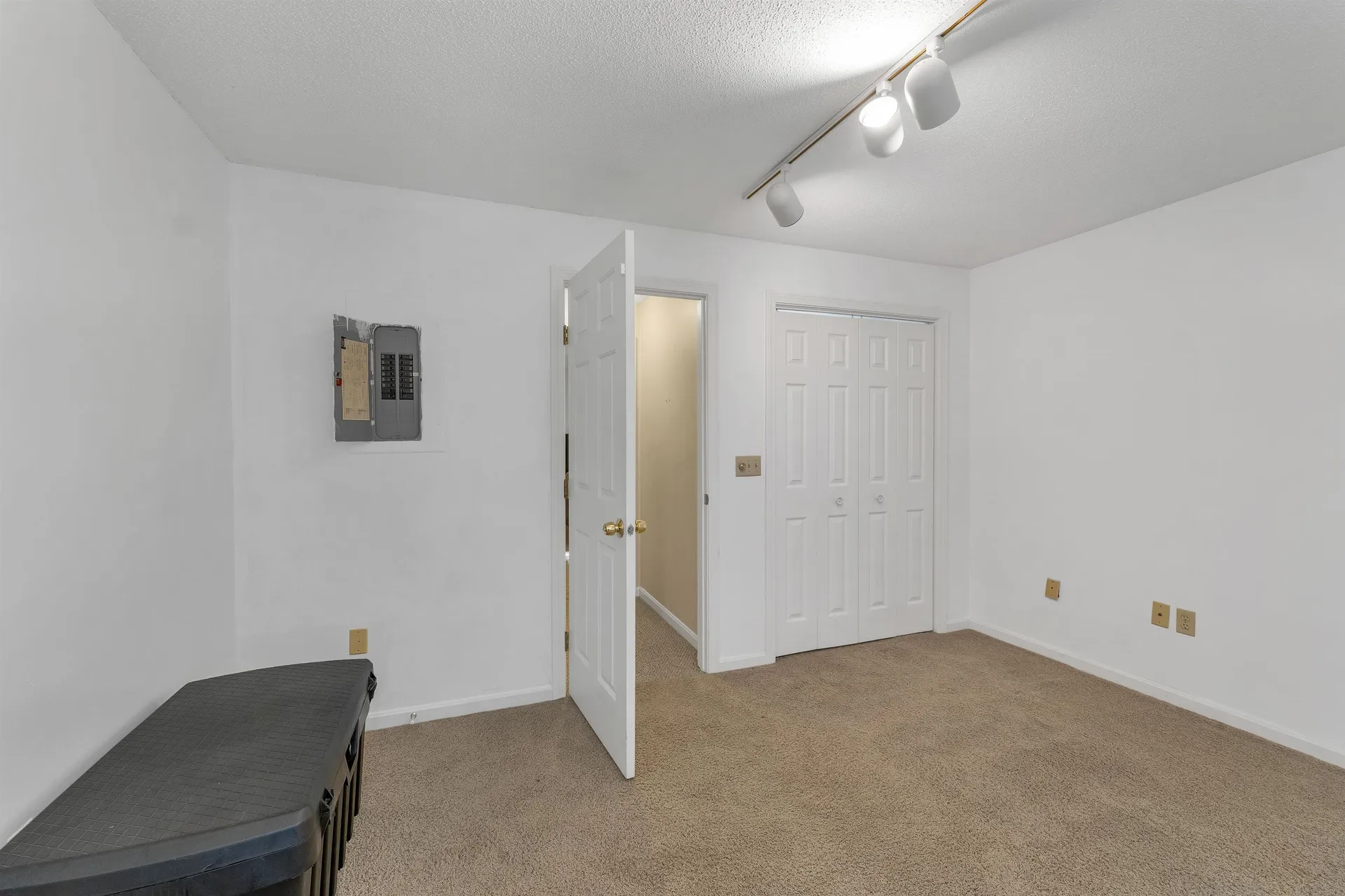 50 Brookside Drive Exeter NH 03833