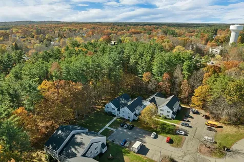 50 Brookside Drive Exeter NH 03833