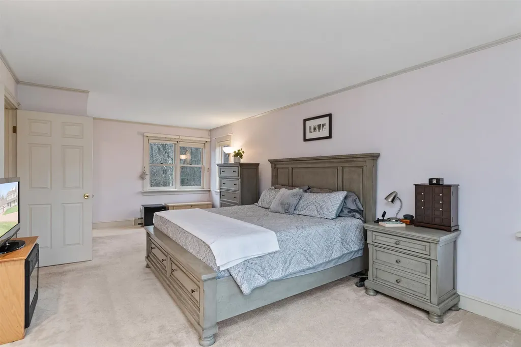 291 Old Stage Road Essex VT 05452