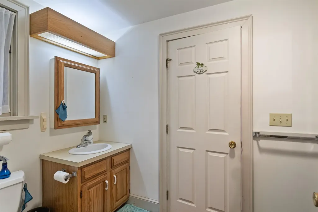 291 Old Stage Road Essex VT 05452