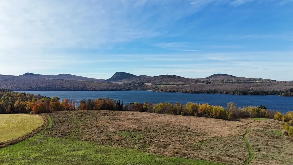 178, 210 Lacross Lane Westmore VT 05860