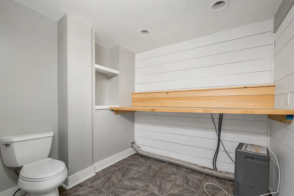 13 Pasture Lane Lebanon NH 03784