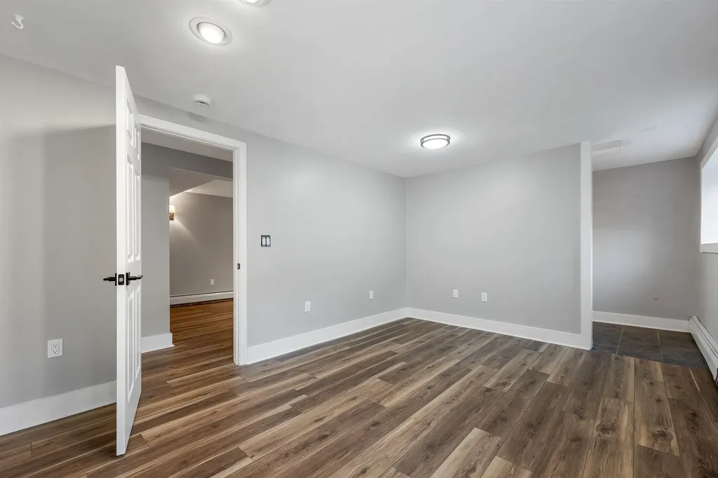 13 Pasture Lane Lebanon NH 03784