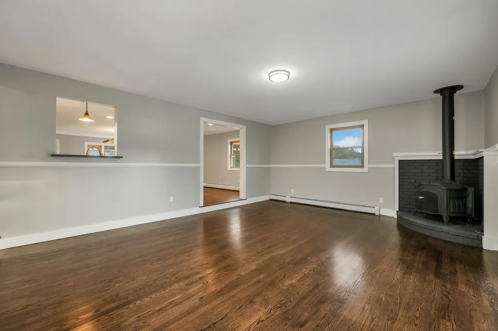 13 Pasture Lane Lebanon NH 03784